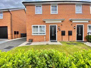 Front Gardens/Drive- click for photo gallery